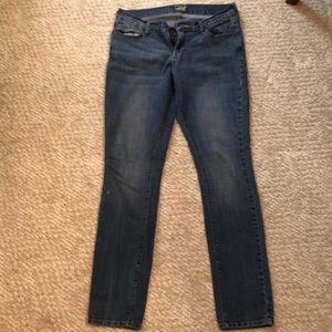 Old navy flirt jeans 10 LONG
